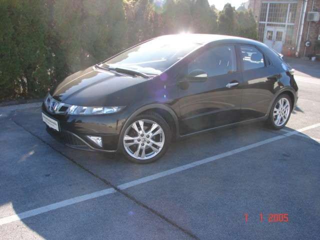 Honda Civic 1,8i Sport Aut.