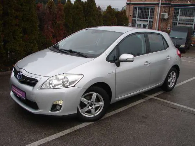 Toyota Auris 1,8 VVT-i Hybrid Premium