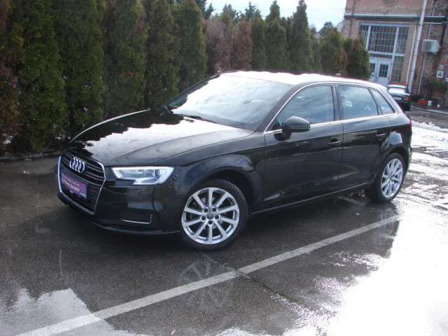 Audi A3 SB 1,0 TFSI intense S-tronic