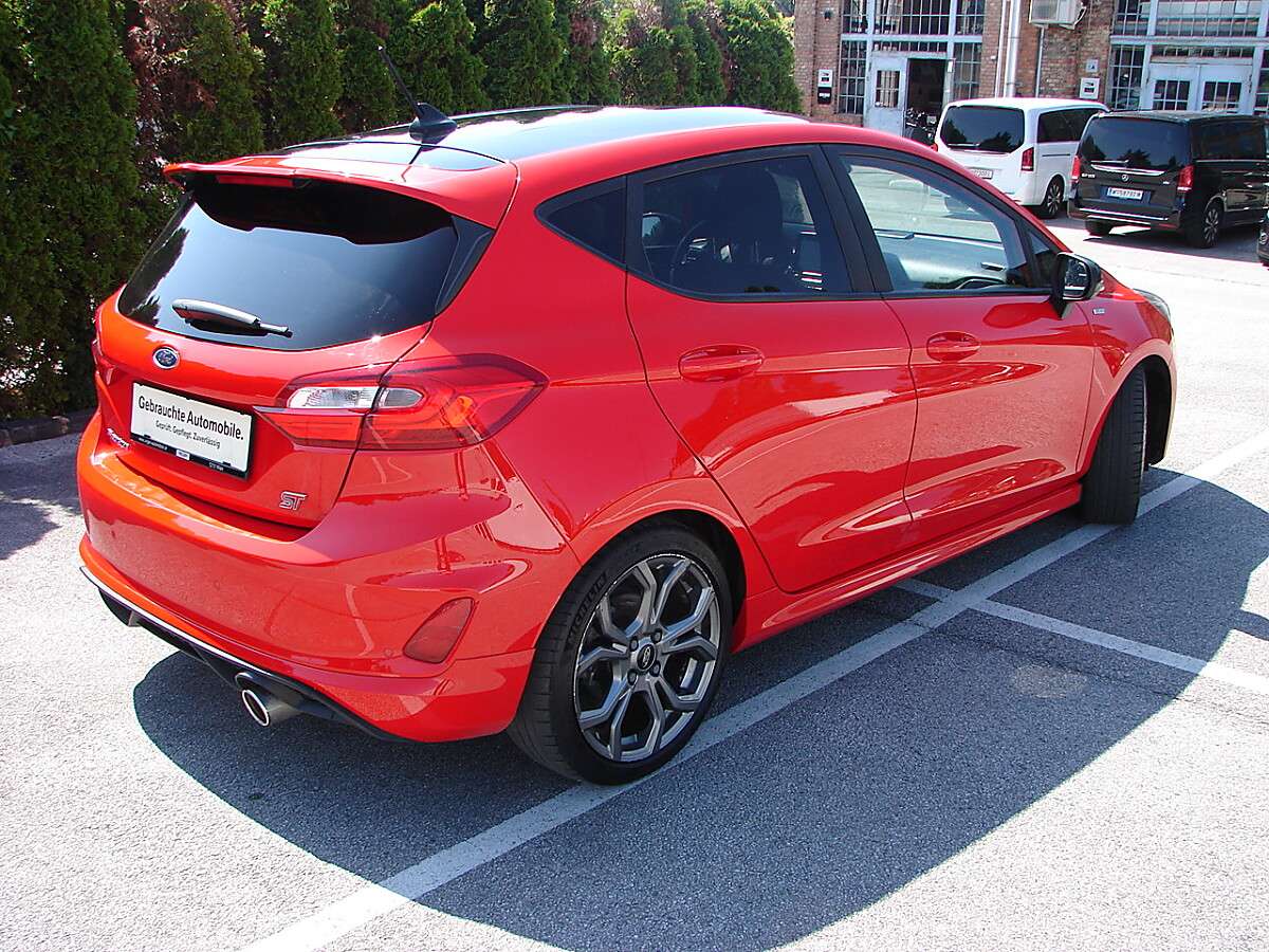 242f7d5e-ab64-433a-a6a3-4d1ce3ebe6d5_49defa9e-e6e7-4ca8-bb0e-408e8c6e789c bei Automobile B.Unger in 