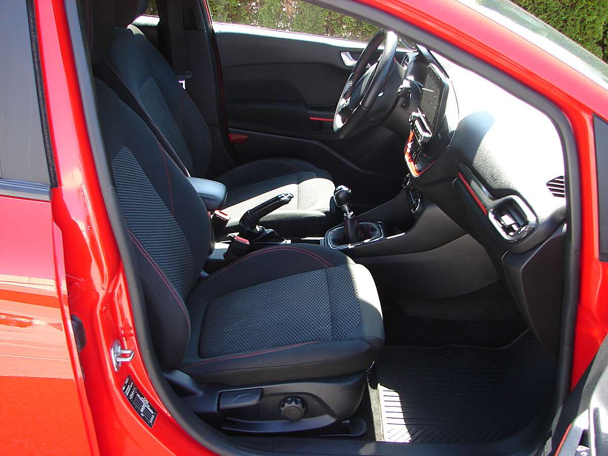 242f7d5e-ab64-433a-a6a3-4d1ce3ebe6d5_c88be3ce-7da0-4c18-b413-e88a7e23f7d5 bei Automobile B.Unger in 