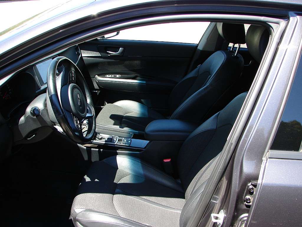 9315f227-e5e0-4fff-8d42-25d30af64e92_16a1b996-3d2f-476f-8ae1-96fca4c06fc2 bei Automobile B.Unger in 