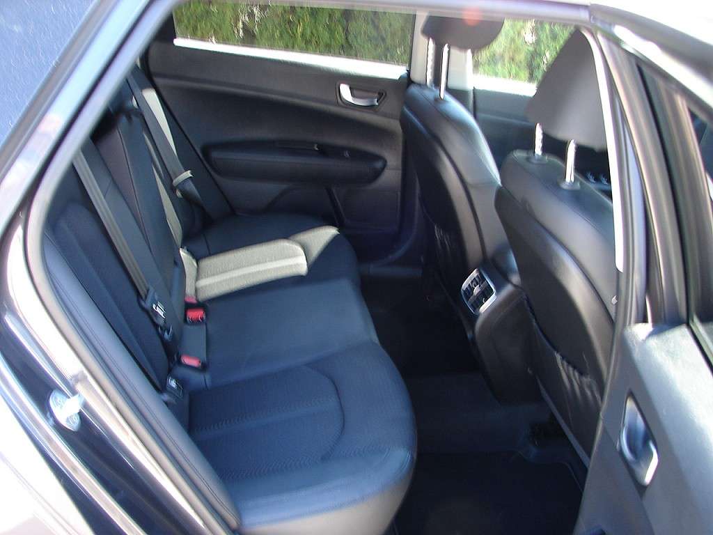 9315f227-e5e0-4fff-8d42-25d30af64e92_19c4c038-933b-406f-9e57-b544b4a7cf3c bei Automobile B.Unger in 