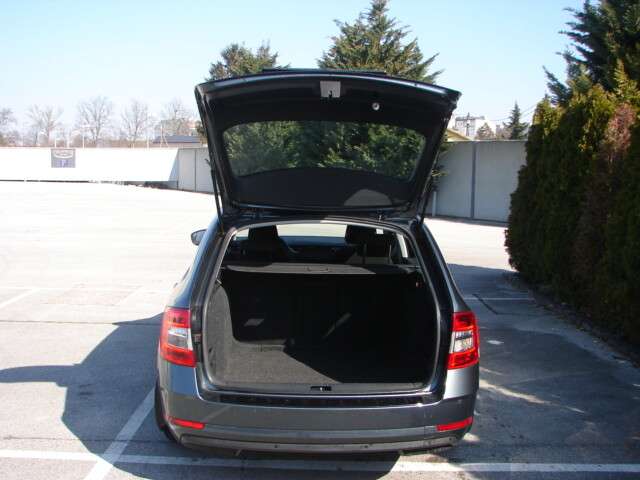 de01e3f6-d2b8-4b7c-af71-99901094e5bd_cfbb4e1f-5c66-4e3f-968b-6e3413e28331 bei Automobile B.Unger in 